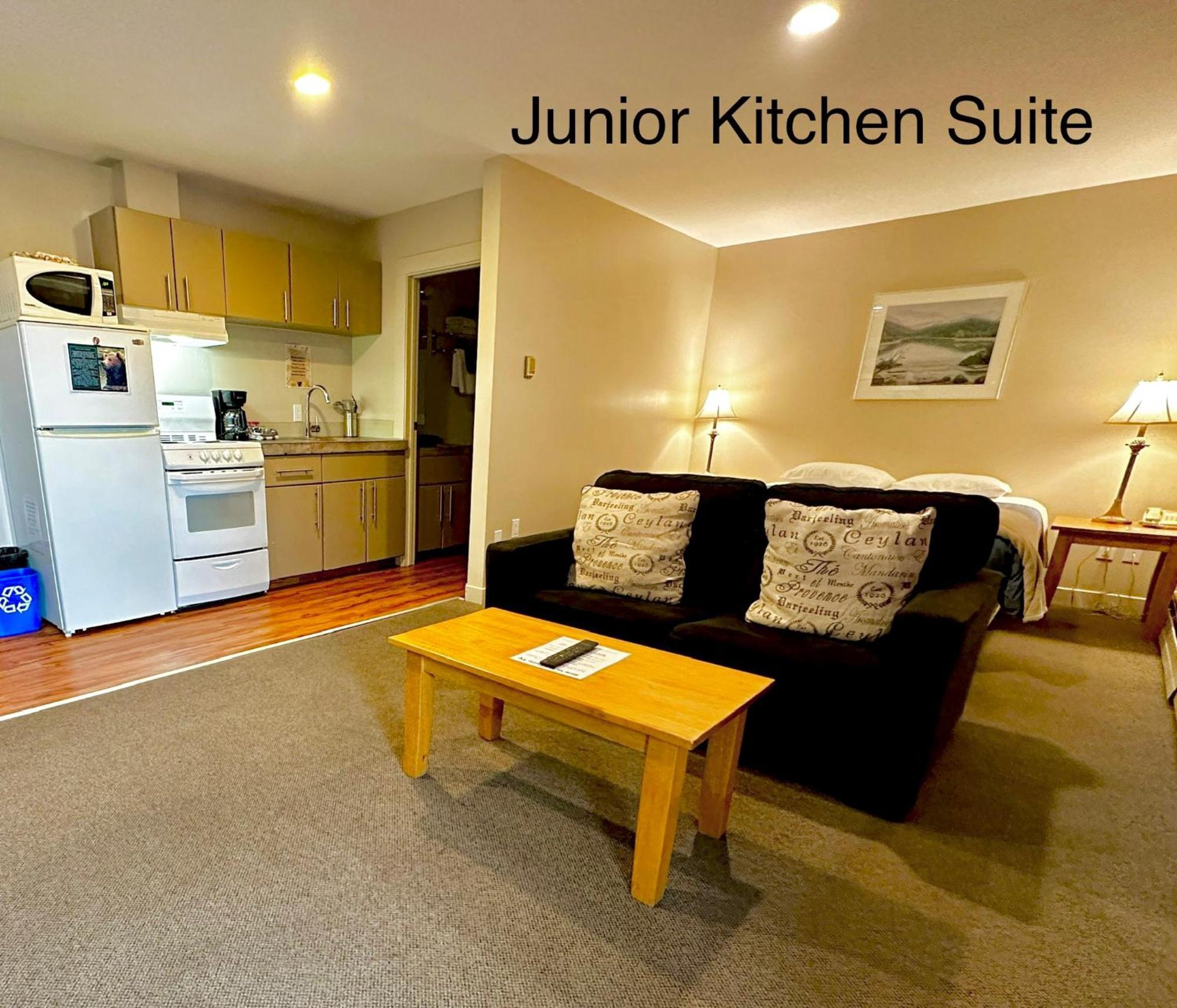 Motel West Coast On The Harbour 4*