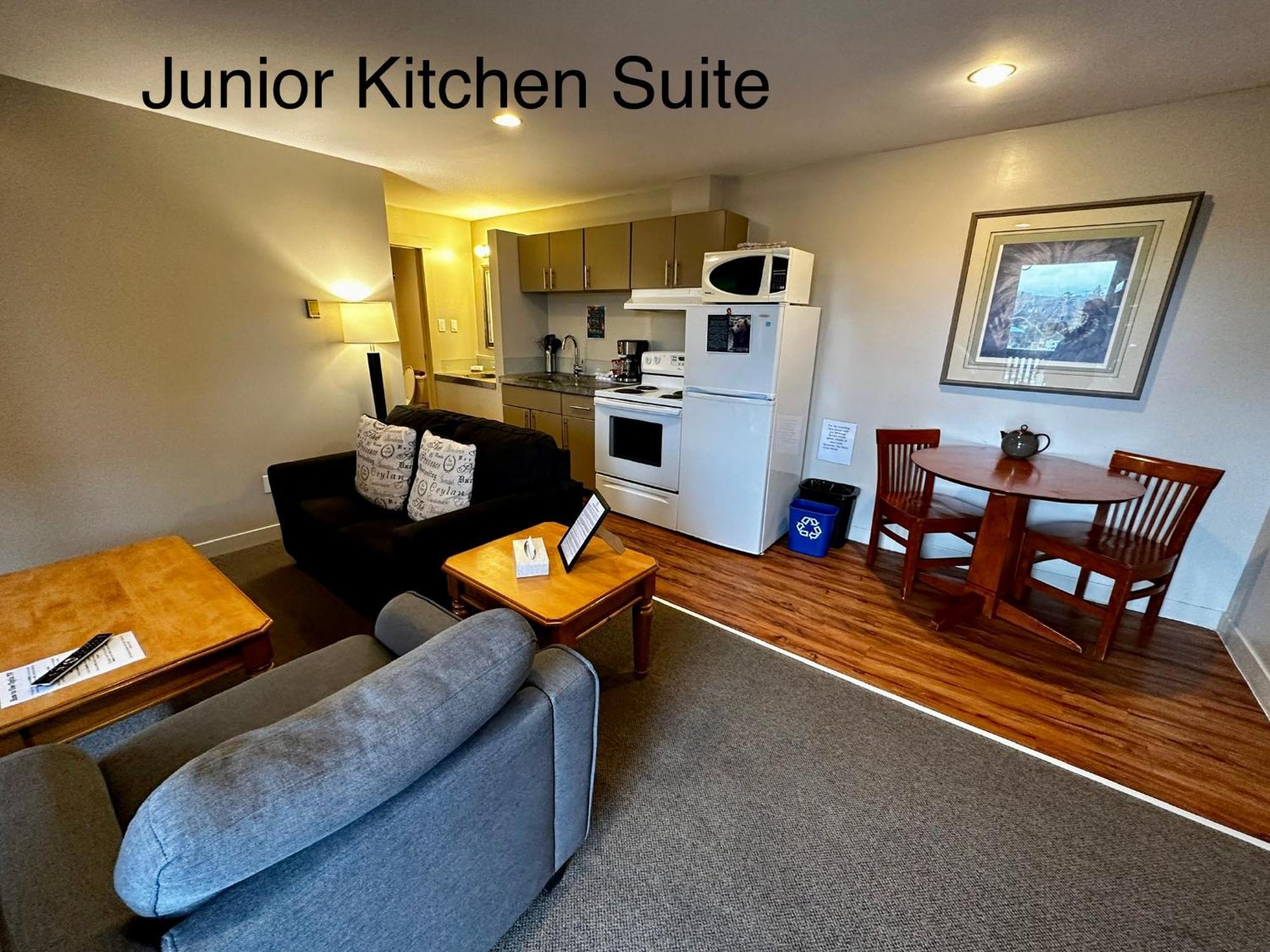 Motel West Coast On The Harbour 4*