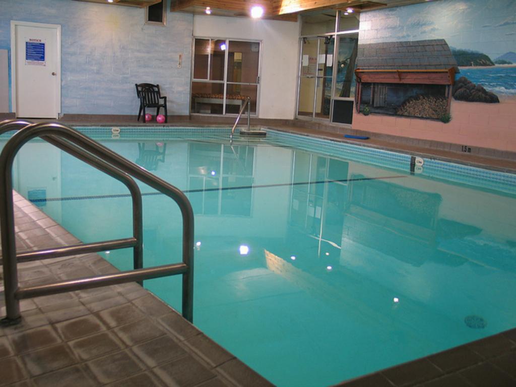 West Coast On The Harbour Motel 4*
